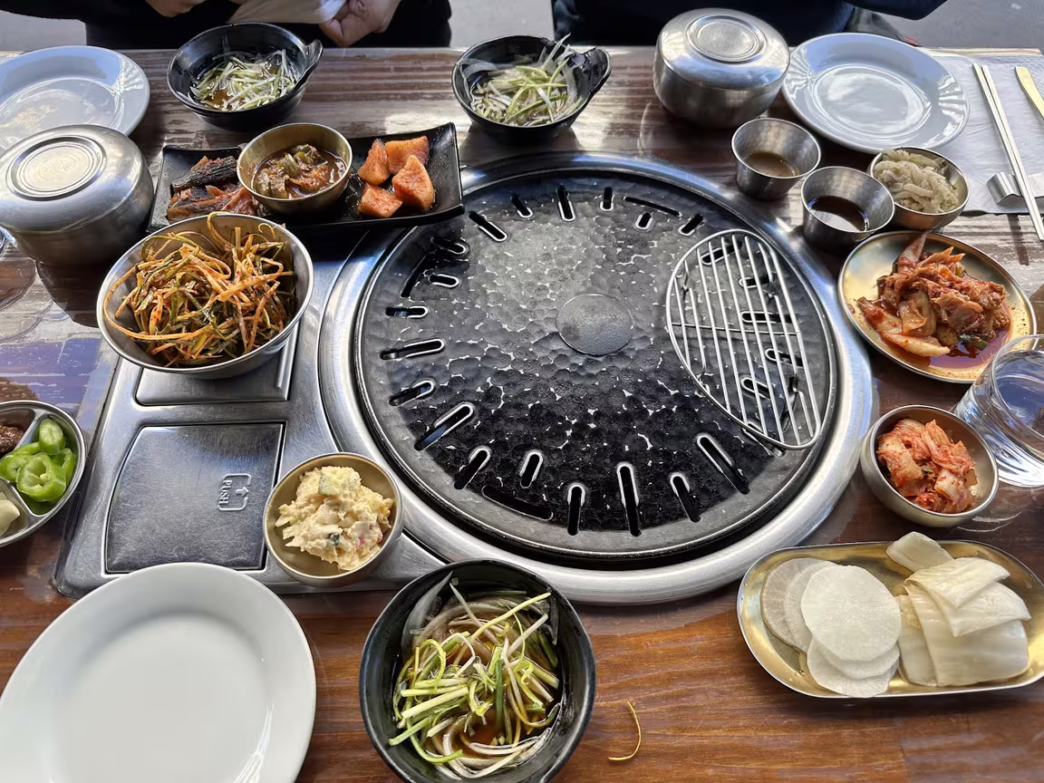 Happy Grill 해피그릴 - Image 2