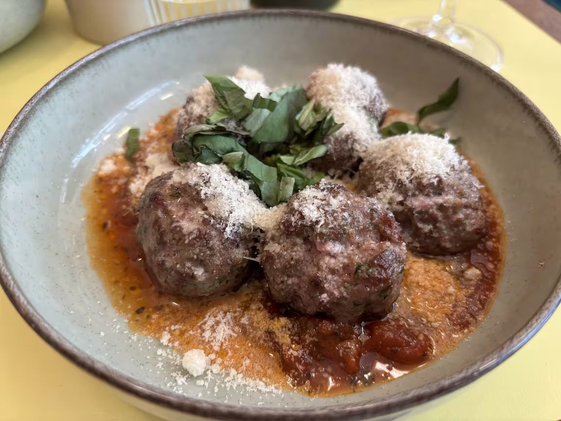 LE GRAND BALLS - Image 3