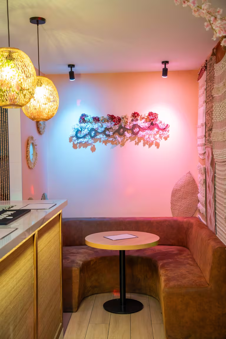 Cocoön Cocktail Bar - Image 3