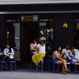 YARD, Restaurant & Cave à vin nature
