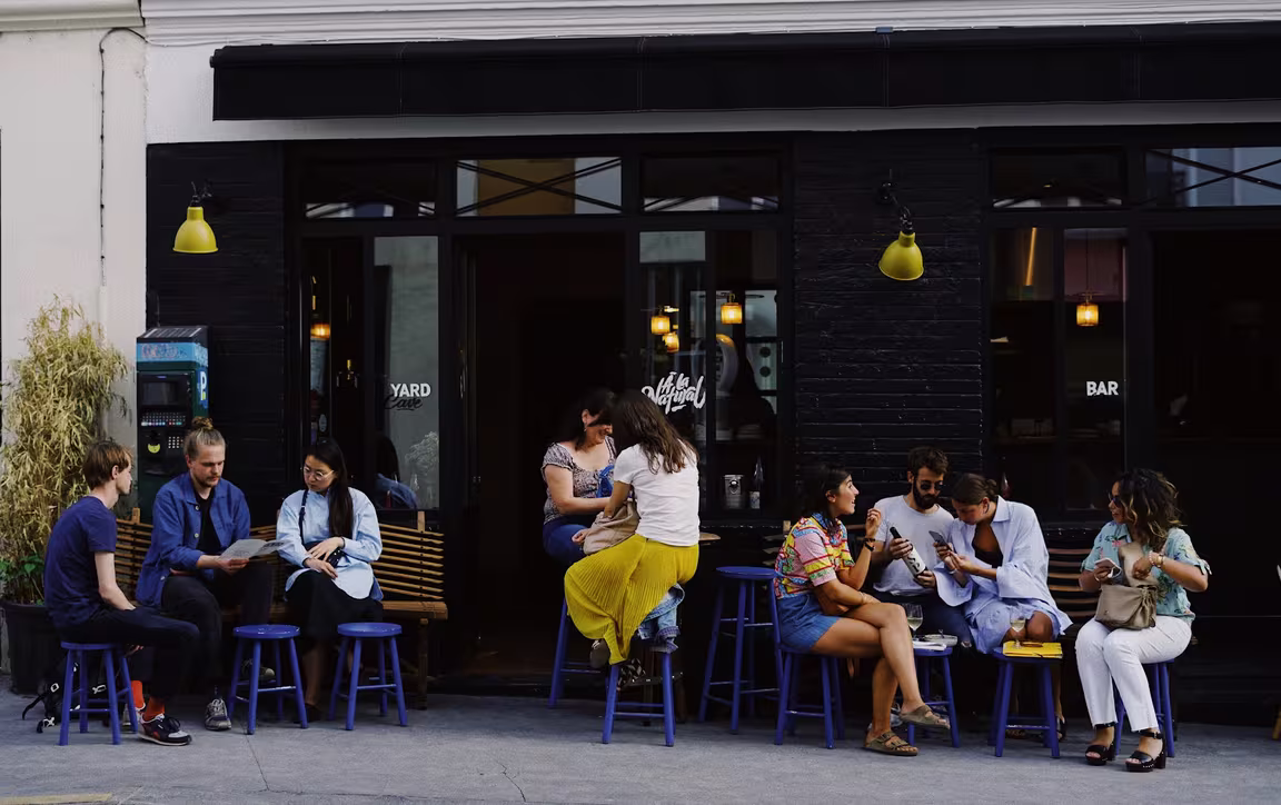 YARD, Restaurant & Cave à vin nature