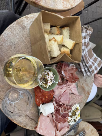 Les Quilles libres - Cave & Bar à vin - Image 3