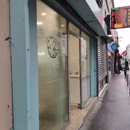 Roll in - Cinnamon rolls & Coffee