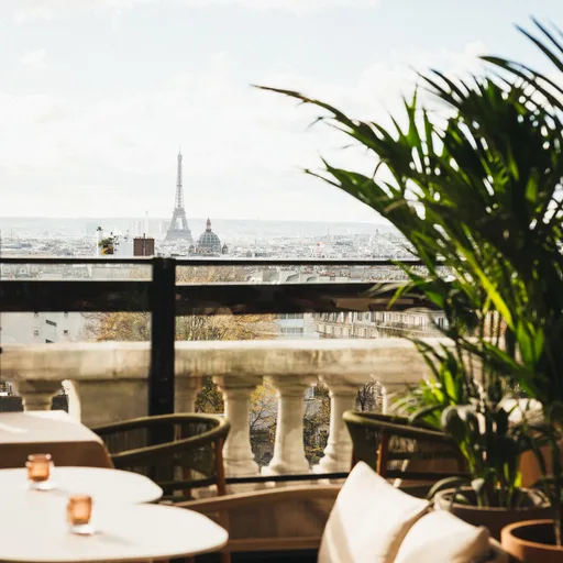 Terrass'' Rooftop Bar