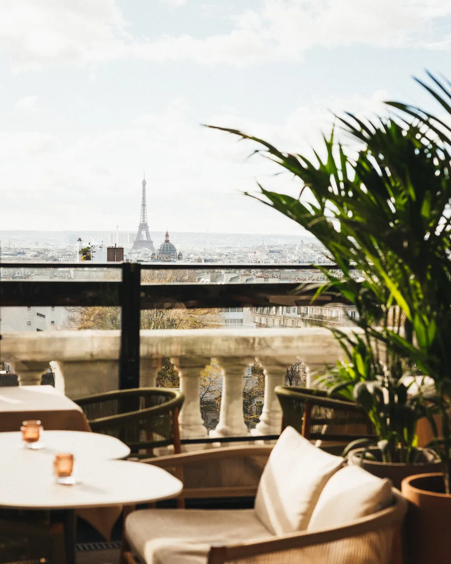 Terrass'' Rooftop Bar